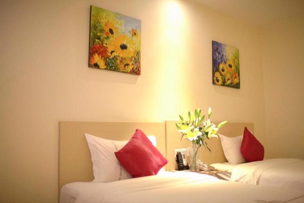 Shang Pin Hotel Shenzhen Futian Exhibition Branch Eksteriør bilde